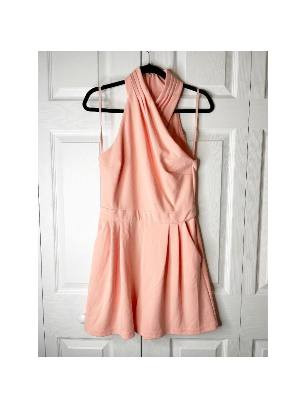 Great Jones Pink Cross Front Halter Sleeveless Romper Women's Size Medium M